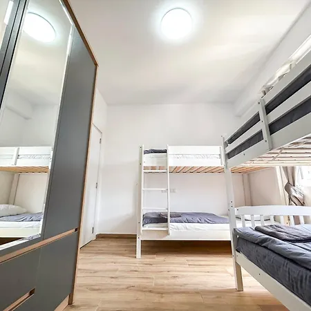 Apartment Qerret 647